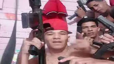 Douglas Rico pide ayuda a la ciudadanía para capturar a "Carlos Capa"