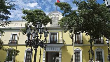 Venezuela rechaza "declaraciones injerencistas" de Josep Borrell y Michelle Bachelet