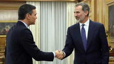 Sánchez recibe encargo de formar gobierno en España