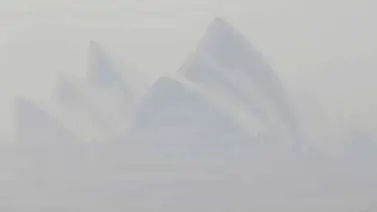 El humo de los incendios forestales ahoga a Sydney El humo de los incendios forestales ahoga a Sydney