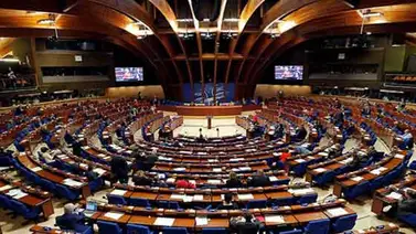 Consejo de Europa pide a los políticos rendir cuentas para evitar protestas Consejo de Europa pide a los políticos rendir cuentas para evitar protestas