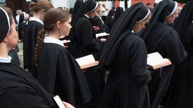 Monjas quedan embarazadas tras acudir a una misión religiosa en África
