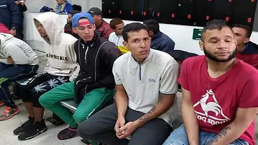 Colombia expulsa a 59 venezolanos por supuesto vandalismo durante protestas Colombia expulsa a 59 venezolanos por supuesto vandalismo durante protestas