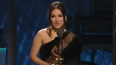 La venezolana Nella es la "Nueva Mejor Artista" La venezolana Nella es la "Nueva Mejor Artista"