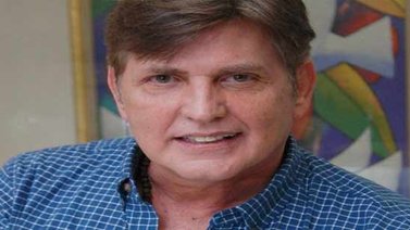 Víctor Cámara en streaming: el actor se prepara para seducir en nuevo formato