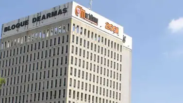 MERIDIANO sopla las velitas por cinco décadas dedicadas a informar a la fanaticada criolla MERIDIANO sopla las velitas por cinco décadas dedicadas a informar a la fanaticada criolla