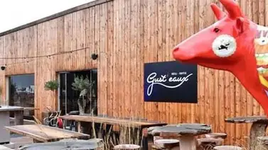 Restaurante sirve agua potable reciclada de sus inodoros Restaurante sirve agua potable reciclada de sus inodoros