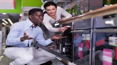 Cuba inicia ventas de diferentes productos en divisas