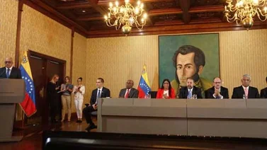 Julio César Arreaza: Enredo gigantesco