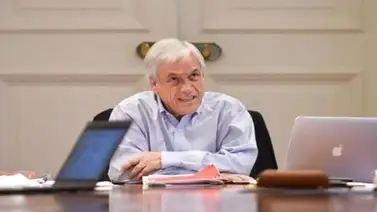 Piñera suspende alza de tarifas del metro en Chile Piñera suspende alza de tarifas del metro en Chile