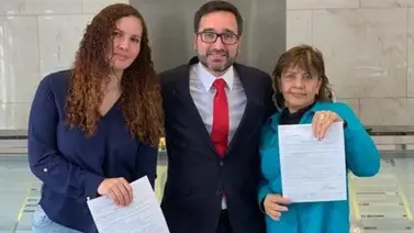 EEUU concede asilo político a la madre, esposa e hijos de Óscar Pérez EEUU concede asilo político a la madre, esposa e hijos de Óscar Pérez