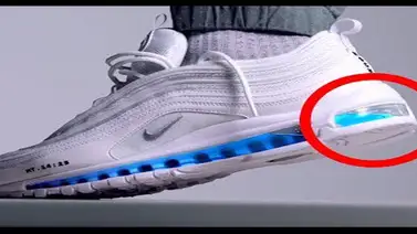 Ponen en venta las "Zapatillas de Jesús con agua bendita" por cuatro mil dólares Ponen en venta las "Zapatillas de Jesús con agua bendita" por cuatro mil dólares