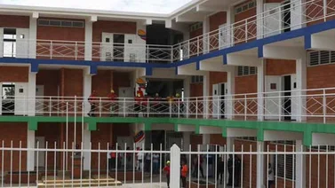 Gobierno ordena construir 100 nuevas escuelas y liceos
