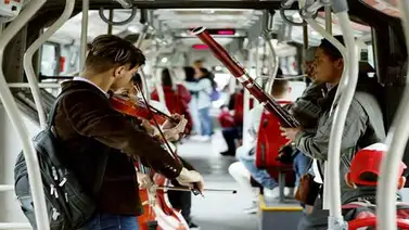 En las calles de Bogotá suena música clásica hecha por migrantes venezolanos En las calles de Bogotá suena música clásica hecha por migrantes venezolanos