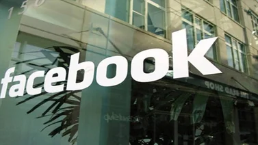 Juez de EEUU desestima demanda de accionistas contra Facebook por privacidad