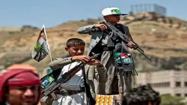 Al menos 16 civiles muertos en dos bombardeos en Yemen Al menos 16 civiles muertos en dos bombardeos en Yemen