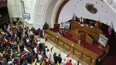 El chavismo se reincorpora al Parlamento luego de estar ausentes dos años El chavismo se reincorpora al Parlamento luego de estar ausentes dos años