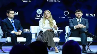 Vecchio, Smolansky y Tintori: La solución para detener el sufrimiento en el país es la salida de Maduro Vecchio, Smolansky y Tintori: La solución para detener el sufrimiento en el país es la salida de Maduro