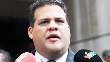 Diputado Franco Casella se exilia tras dejar embajada de México (+Video) Diputado Franco Casella se exilia tras dejar embajada de México (+Video)