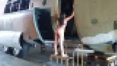 Dgcim investiga a teniente por permitir que mujer semidesnuda se tomara fotos en una base aérea Dgcim investiga a teniente por permitir que mujer semidesnuda se tomara fotos en una base aérea