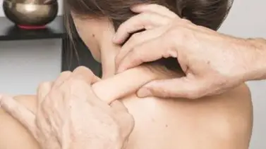 La Cervicalgia: Causas, síntomas y tratamiento La Cervicalgia: Causas, síntomas y tratamiento