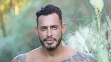 Viktor Rom gana premio en Londres