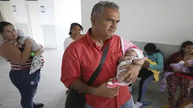 AP: Éxodo venezolano despierta el temor a que miles de bebés se queden sin estado AP: Éxodo venezolano despierta el temor a que miles de bebés se queden sin estado