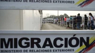 Bloomberg: Vendedores informales en Bogotá serían espías de Maduro