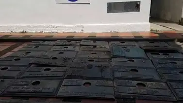 PoliHatillo detuvo a tres personas que robaban lápidas en Cementerio del Este PoliHatillo detuvo a tres personas que robaban lápidas en Cementerio del Este