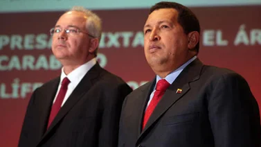 Rafael Ramírez: Chavéz nunca permitió que las armas estuviesen en manos de paramilitares