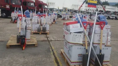 Gobierno entregó kits de herramientas para picar, podar y talar malezas en subestaciones eléctricas