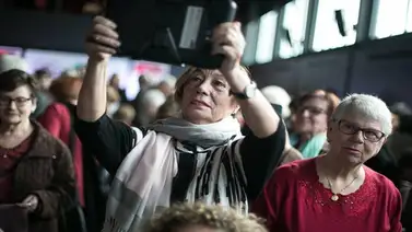 Crean diccionario para que abuelos descifren las palabras tecnológicas de los nietos Crean diccionario para que abuelos descifren las palabras tecnológicas de los nietos