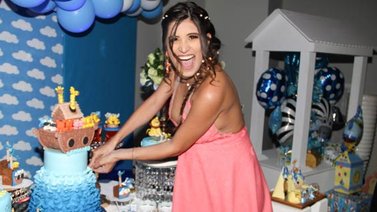Katha Aguirre y su baby shower "doble" (+Foto y video)