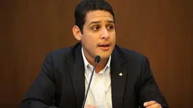 José Manuel Olivares confirma tres fallecidos más este lunes por crisis eléctrica José Manuel Olivares confirma tres fallecidos más este lunes por crisis eléctrica