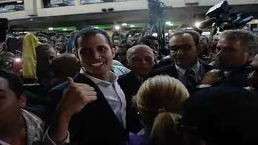 Juan Guaidó llegó al Aeropuerto Internacional de Maiquetía Juan Guaidó llegó al Aeropuerto Internacional de Maiquetía