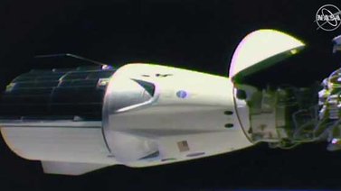 La cápsula de SpaceX se acopla con éxito a la Estación Espacial InternacionaI