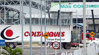 Ayuda humanitaria llega a centro de acopio en puente Las Tienditas (+Video) Ayuda humanitaria llega a centro de acopio en puente Las Tienditas (+Video)