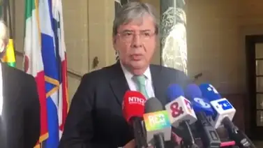 Canciller colombiano aseguró que ya han llegado aviones con la ayuda humanitaria (+Video) Canciller colombiano aseguró que ya han llegado aviones con la ayuda humanitaria (+Video)