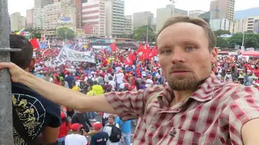 Periodista alemán detenido en El Helicoide inició huelga de hambre tras 80 días preso Periodista alemán detenido en El Helicoide inició huelga de hambre tras 80 días preso