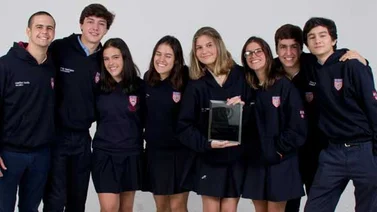 Chamos del San Ignacio de Loyola logran reconocimiento como Mejor Delegación Internacional