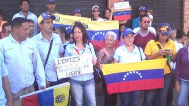 Corpelec despide a 15 obreros por cacerolear