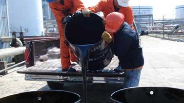 EEUU da hasta 28 de abril a empresas foráneas para comprar crudo venezolano