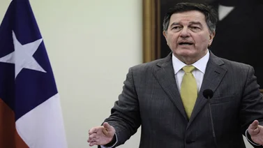 Canciller chileno responsabiliza a Maduro de "crímenes innombrables" y de la grave crisis