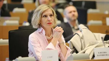 Beatriz Becerra: "De una reunión informal de ministros no podía salir el reconocimiento de Guaidó"