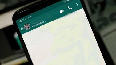 Un truco para descativar la notificación "escribiendo" de WhatsApp