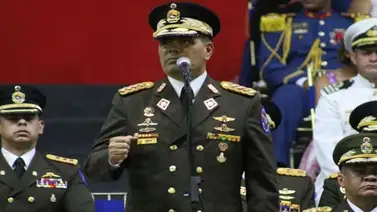 Padrino López ratificó el apoyo de la Fanb a Maduro Padrino López ratificó el apoyo de la Fanb a Maduro