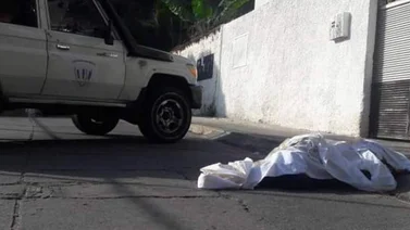 Hallan muerto a un mecánico en Coche