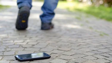 Por un celular asesinaron a un hombre a una cuadra de su casa
