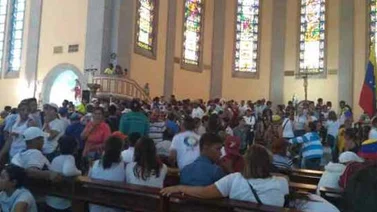 GN retuvo a cientos de personas en la Catedral de Maturín a cambio de entrega de estudiantes