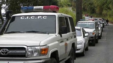 Ultimaron a cinco azotes en operativo en Turgua